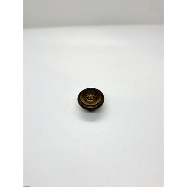2010s Henredon Knob Antique Bronze Floral Design. For Sale - Image 5 of 5
