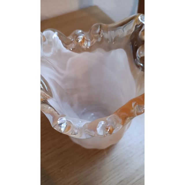 1990s Vintage Murano Handmade Italy Glass Bowl Vase Cream Peach Swirl For Sale - Image 5 of 6
