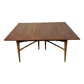 Mid 20th Century Tapered Walnut Expanding Leaf Table For Sale