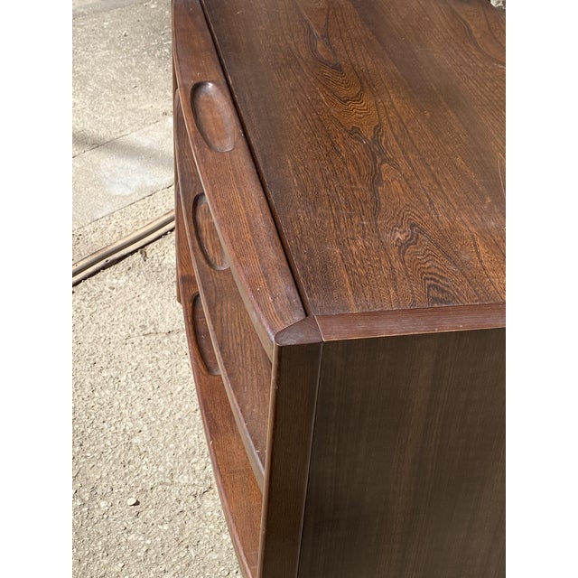 Vintage Veneer Chest of Drawers in Elm Wood, 1970s For Sale - Image 18 of 18