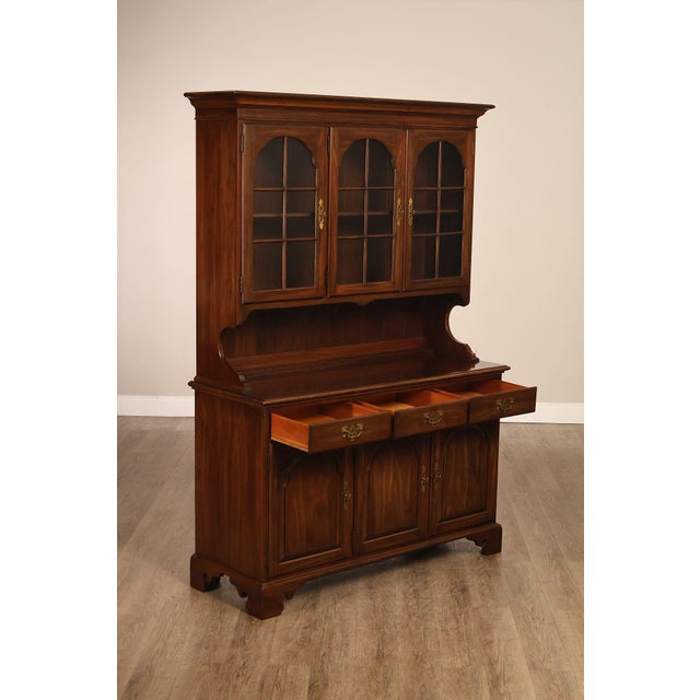 Late 20th Century Ethan Allen Georgian Court Style Cherry Step Back Hutch China Cabinet For Sale - Image 5 of 18