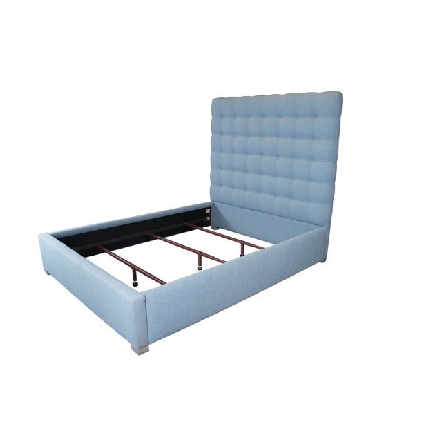 Mid-Century Modern Bernhardt Avery Fabric Modern Blue Panel Tufted Queen Size Bed For Sale - Image 3 of 12
