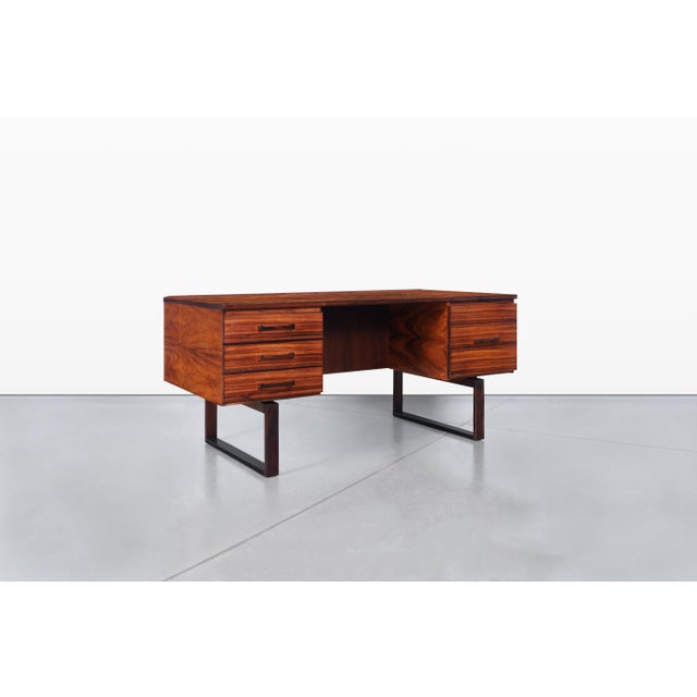 Dyrlund Danish Modern Rosewood Desk by Henning Jensen and Torbin Valeur For Sale - Image 4 of 15