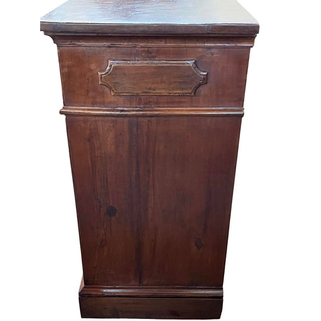 Late 18th Century 18th Century Louis XIII Style Italian Walnut Credenza / Buffet For Sale - Image 5 of 18