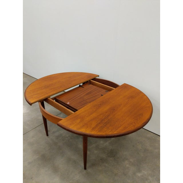 Brown Vintage Mid Century Modern Teak Extendable Dining Table by G Plan For Sale - Image 8 of 12