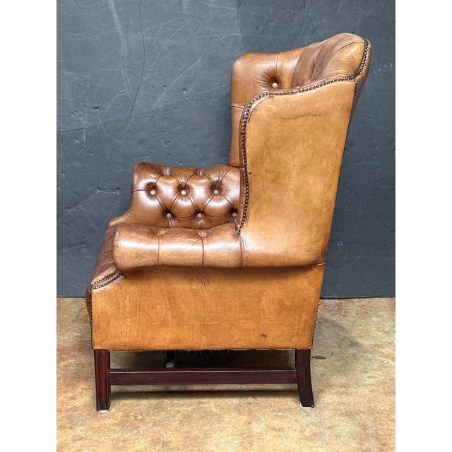 Early 20th Century Large English Wing Back Chair of Tufted Tanned Leather With Nail-Head Trim For Sale - Image 5 of 16