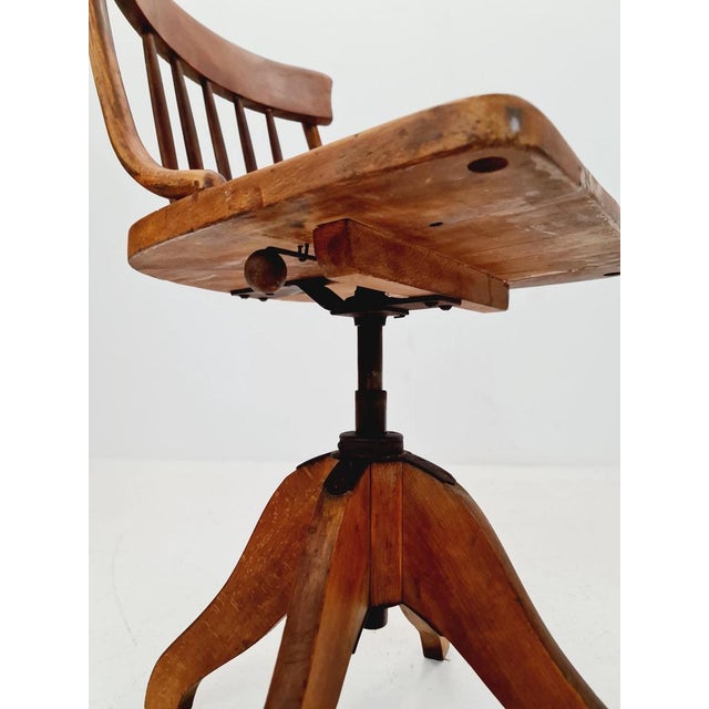 Bauhaus Swivel Office Chair in Wood by Der Ferderdreh, 1930s For Sale - Image 9 of 11