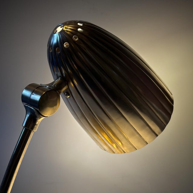 Gold Model 15470 Table Lamp in Brass by Harald Notini for Böhlmarks, Sweden, 1940s For Sale - Image 8 of 14