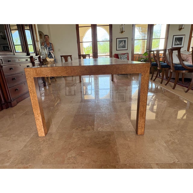 Wood 1970s John Widdicomb Mid-Century Modern Burl Wood Extension Dining Table. Refinished. For Sale - Image 7 of 11