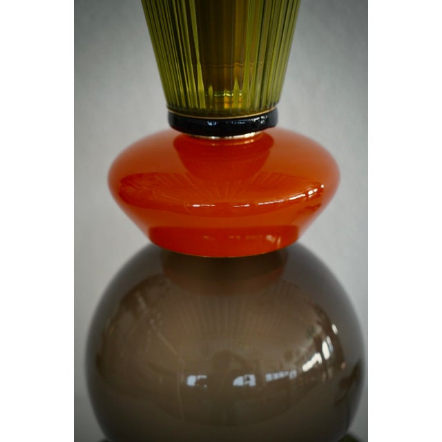 Mid-Century Round Orange and Green Murano Art Glass and Brass Table Lamp, 2000s For Sale - Image 6 of 9