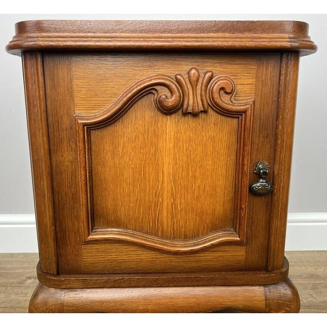 Vintage French Louis Style Bedside Tables, Set of 2 For Sale - Image 5 of 17