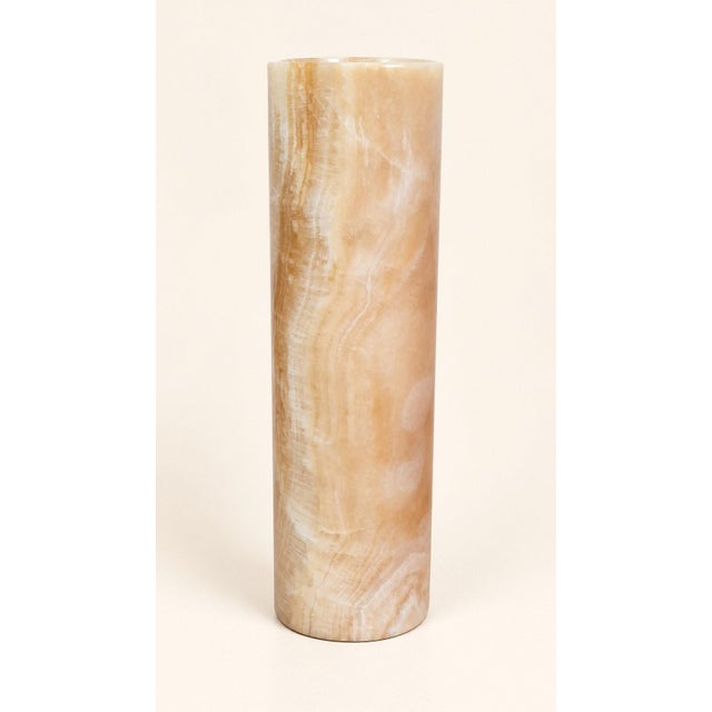 Cylindrical Vase in Natural Veined Onyx Semi-Precious Stone, 2000s For Sale - Image 4 of 6