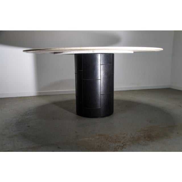 Afra & Tobia Scarpa Tobio Dining Table in Travertine and Leather by Afra & Tobia Scarpa for B&B Italia, 1977 For Sale - Image 4 of 8