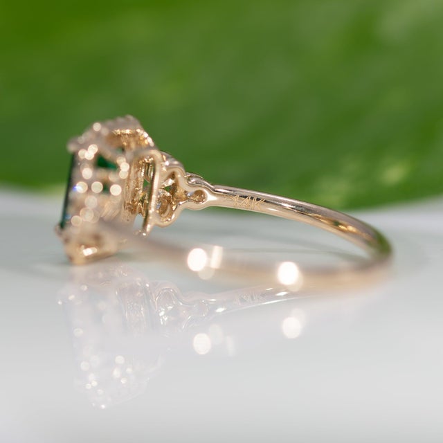 Zambian Emerald Ring With Earth-Mined Diamond Accents in Solid 14k Gold, 7x5mm For Sale - Image 9 of 9