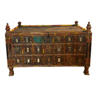 Early 20th Century Rustic Hand-Carved Indian (Damchiya) Style Dowry Chest For Sale