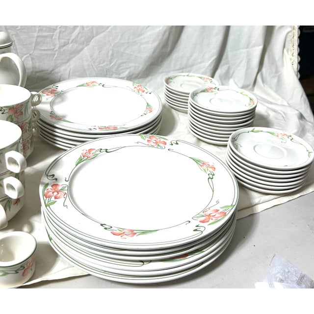 Ceramic 1960s Villeroy & Bosch Pattern Miami China Set - 102 Pieces For Sale - Image 7 of 11