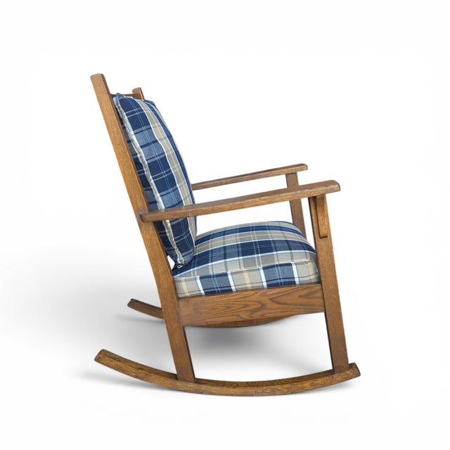 Antique Oregon Chair Co. Mission Oak Rocking Chair, Early 20th Century For Sale - Image 14 of 17
