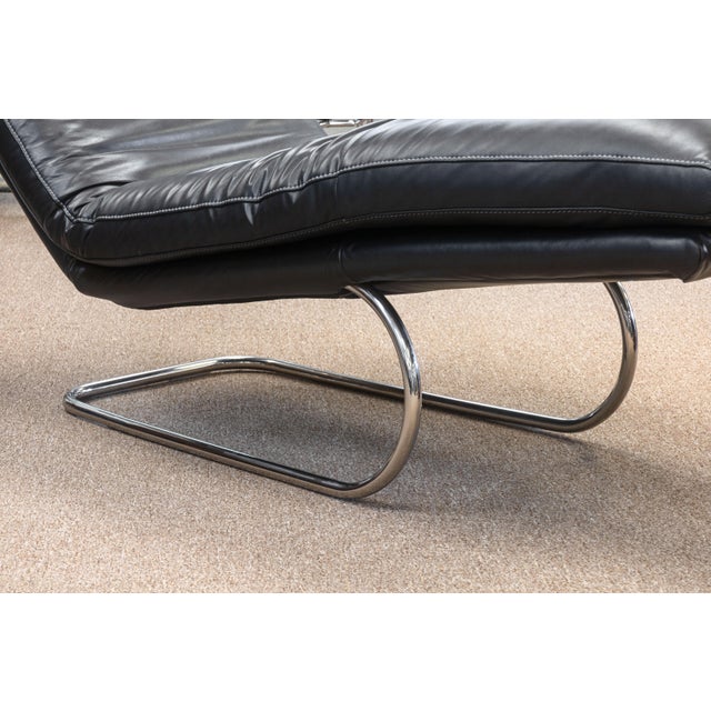 W. Schillig Daily Dreams Black Leather & Chrome Cantilever Chaise Lounge Chair For Sale In Detroit - Image 6 of 8