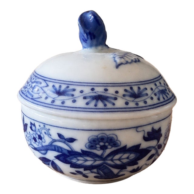 Hutschenreuther Blue Onion Miniature Porcelain Covered Dish, Germany For Sale