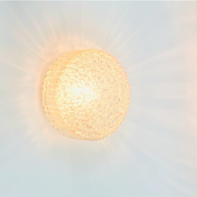 1970s Mid-Century Amber Bubble Glass Wall Light/Sconce by Helena Tynell for Limburg, Germany, 1970s For Sale - Image 5 of 10