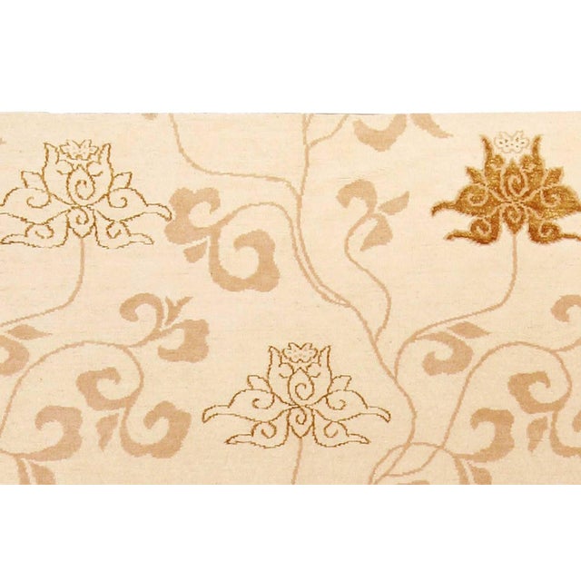 Contemporary Surface Subtly Floral Beige and Brown Silk Rug by Doris Leslie Blau For Sale In New York - Image 6 of 7