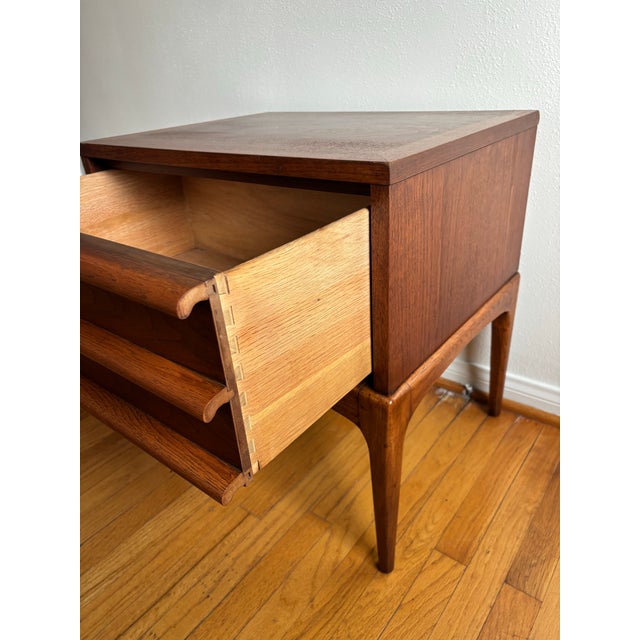 Mid-Century Modern Mid-Century Modern Lane Rhythm Series Nightstand For Sale - Image 3 of 9