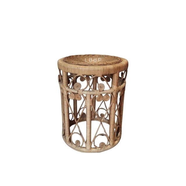 Vintage Peacock Rattan Stool, 1960s For Sale - Image 10 of 10