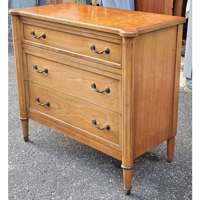 Tan Huntley Furniture Mid Century Italian Provincial Walnut Chest of Drawers For Sale - Image 8 of 10