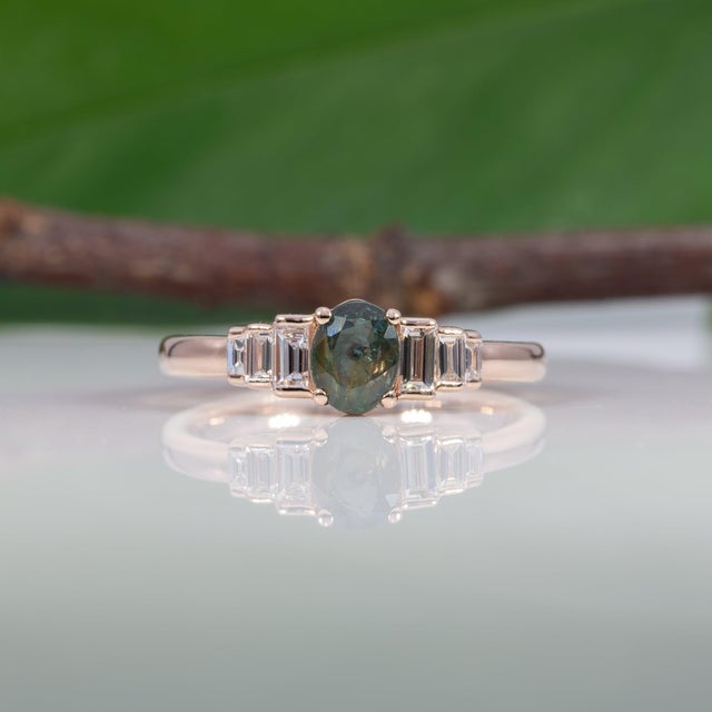 Green Natural Alexandrite Ring With Earth-Mined Diamond Accents: Solid 14k Gold, 6x4mm, Size 6.75 For Sale - Image 8 of 12