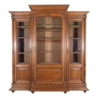 French Solid Walnut Bookcase with Carved Columns, Late 19th Century For Sale