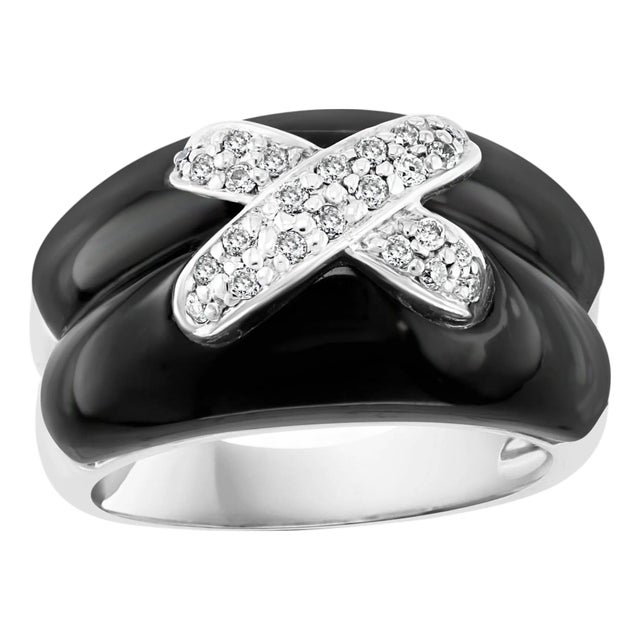 0.2 Carat White Diamond and Black Onyx XO Ring 18 Karat White Gold For Sale