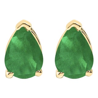 14K Yellow Gold 6x4MM Pear Shaped Green Emerald Solitaire Stud Earrings For Sale