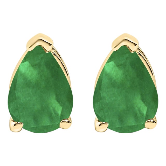 14K Yellow Gold 6x4MM Pear Shaped Green Emerald Solitaire Stud Earrings For Sale