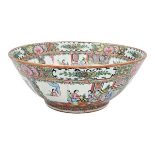 Rose Medallion Large Bowl, China, 19th Century For Sale