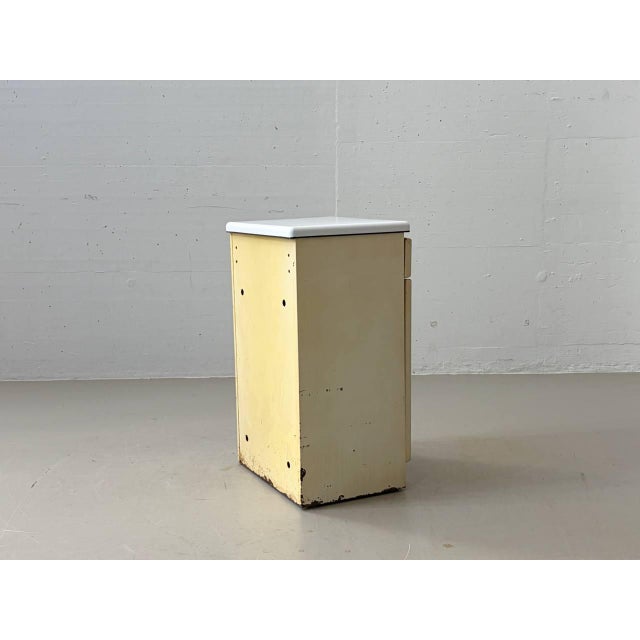 Industrial Steel Sheet Chest of Drawers by R. Daurat, France, 1950s For Sale - Image 10 of 18