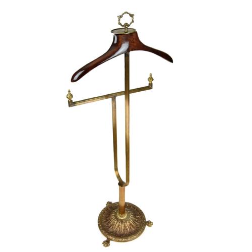 Bronze Valet in the style of Maison Jansen, 1940s For Sale - Image 3 of 5