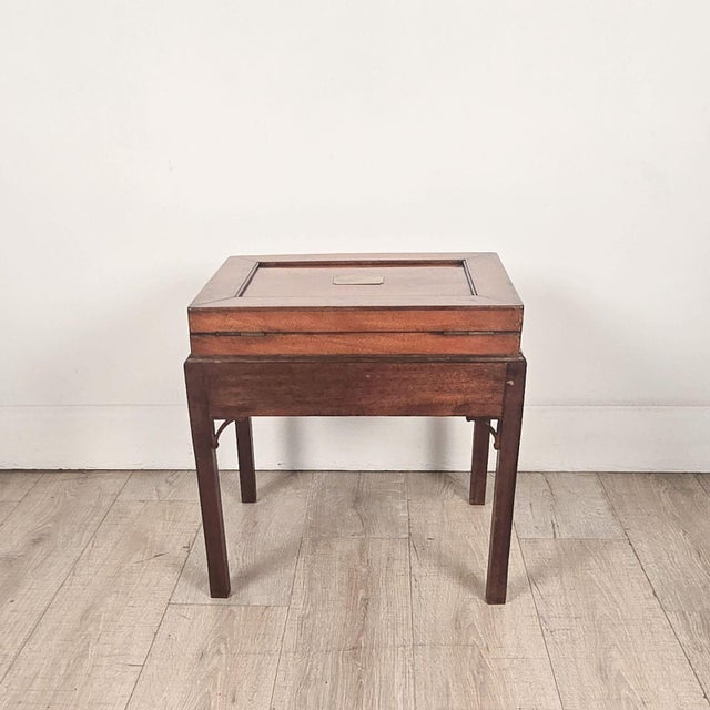 Brown 19th Century English Victorian Mahogany Brass-Mounted Box on Later Custom Stand For Sale - Image 8 of 9