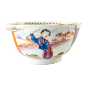 19th Century Chinese Export Porcelain Rose Mandarin Palette Bowl