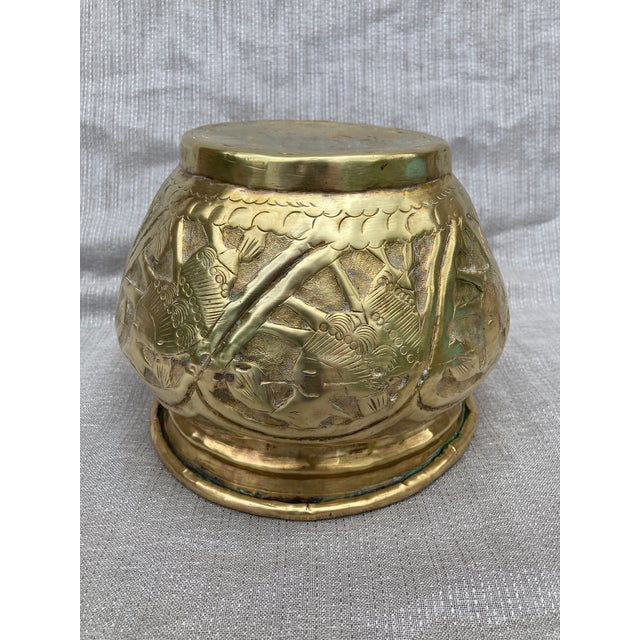 Early 20th Century Polished Hand Wrought Brass Planter For Sale In New York - Image 6 of 11