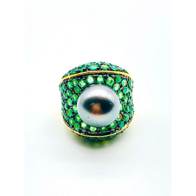 Bochic "Orient" Vintage Emerald & Tahiti Pearl Ring Set In 18K Gold & Silver, Size 7 For Sale - Image 18 of 18