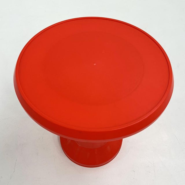 1970s Taormina Table and Stools from Giganplast, 1970s, Set of 5 For Sale - Image 5 of 8