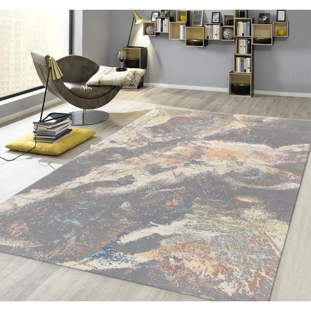 Modern Silk & Wool L. Grey Area Rug- 9'11'' X 14' 1'' For Sale In New York - Image 6 of 6