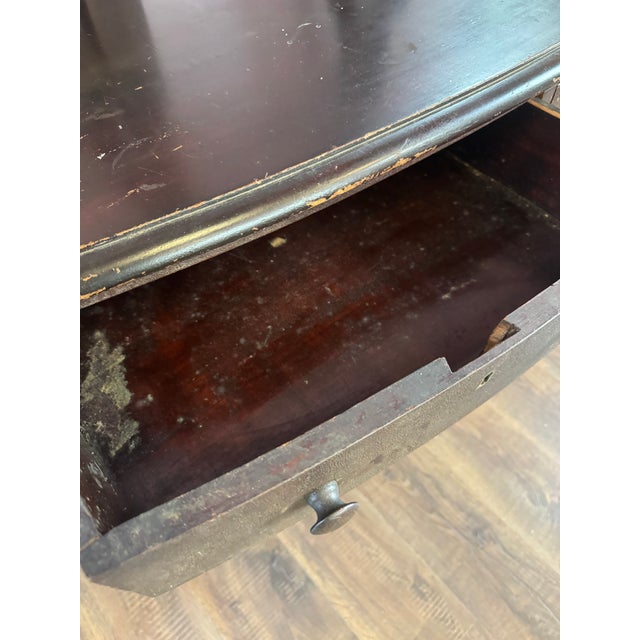 19th Century American Empire Table With Pedestal Base and Clawfeet For Sale In Philadelphia - Image 6 of 17