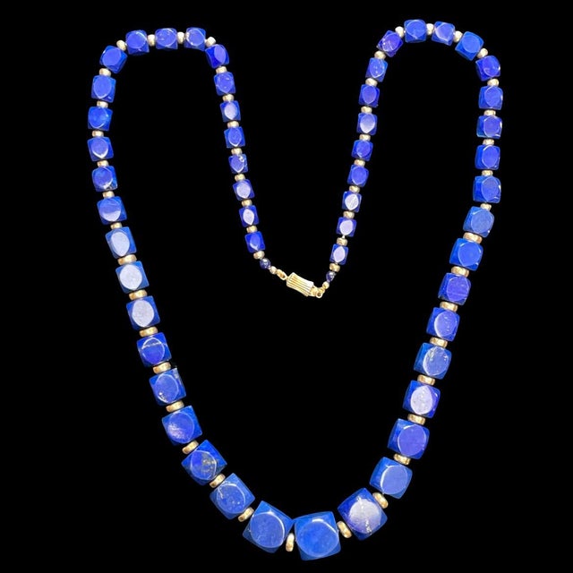 Mid 20th Century 14k Gold Beaded Necklace With Blue Lapis Lazuli Stones 24 Inches For Sale - Image 4 of 7