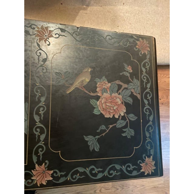 Vintage Korean Black Lacquer Chinoiserie Coffee Table With Mother of Pearl Inlay For Sale In Chicago - Image 6 of 10