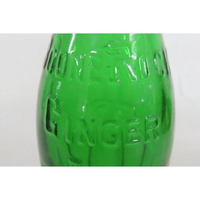 Traditional Emerald Green Boone Rock Glass Bottle For Sale - Image 3 of 8