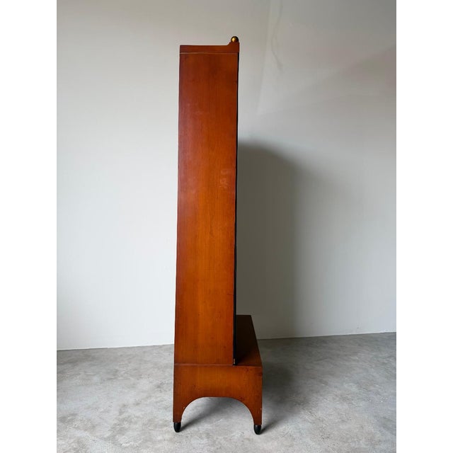 1960s Hollywood Regency Baker-Style One-Drawer Bookcase With Adjustable Shelves For Sale - Image 15 of 16
