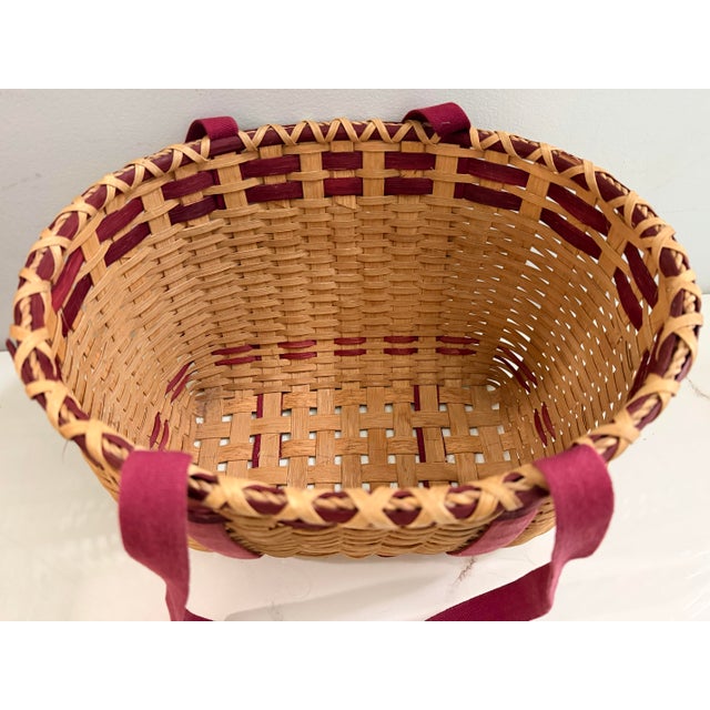 Mid 20th Century Vintage American Handwoven Splint Basket With Burgundy Accent. For Sale - Image 5 of 7