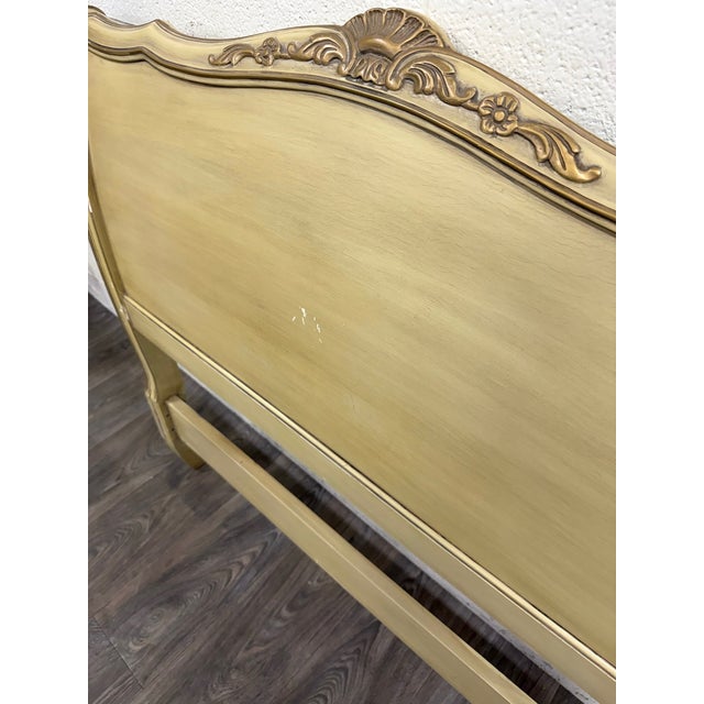 Vintage Twin Size French Provincial Louis XV Style French Bisque Cream Bed For Sale - Image 17 of 17