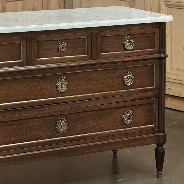 19th Century French Louis XVI Mahogany Commode With Carrara Marble For Sale - Image 9 of 16